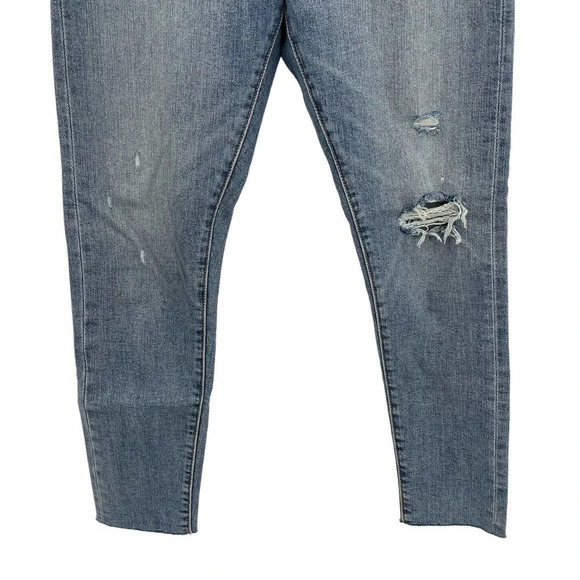 Levi's Wedgie Skinny Distressed Button Fly Jeans Size 29 - Picture 5 of 12